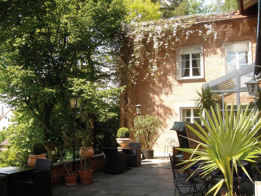 Hotel B&B Bredl In Der Villa Ballestrem シュトラウビング 部屋 写真